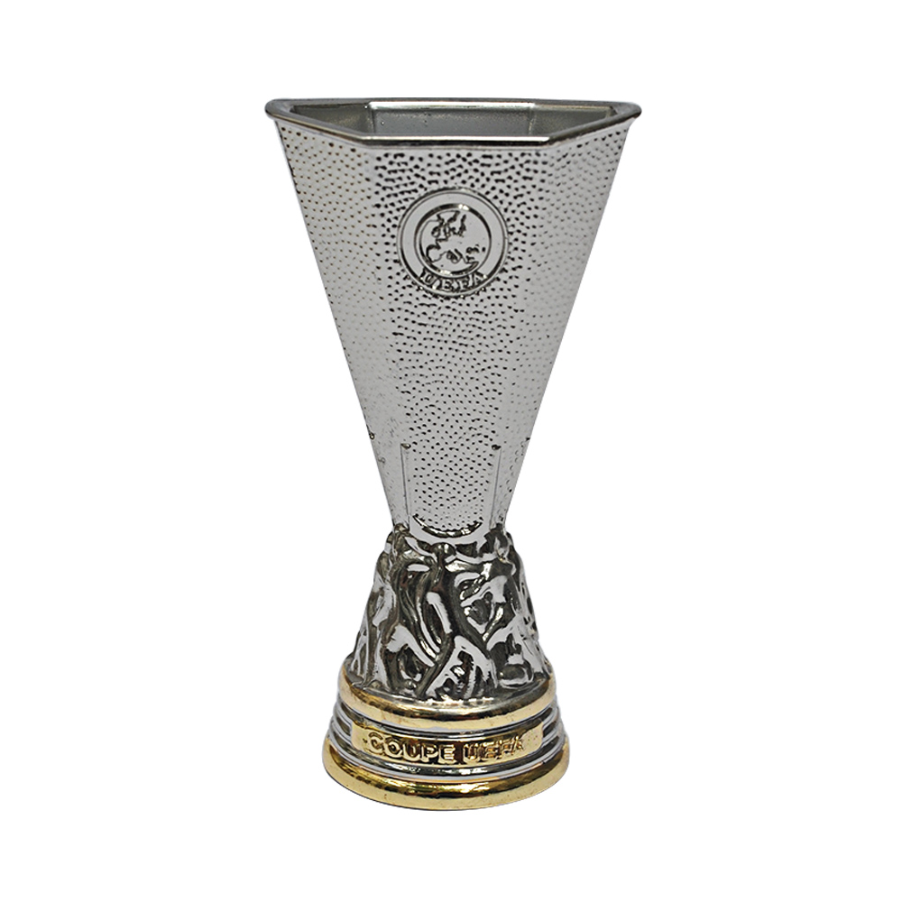 UEFA-Cup Fußball Fans 59 Button / Anstecker Europa League Pokal Trophäe 